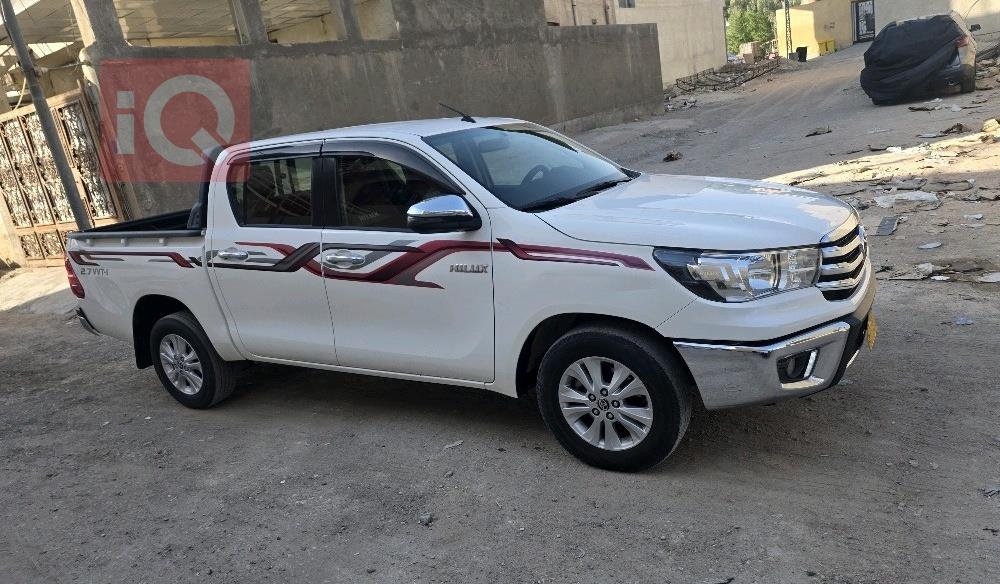 تويوتا هايلوكس